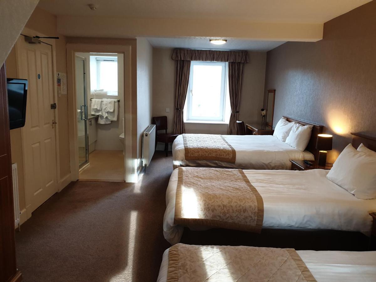Commercial Hotel Alness Kültér fotó