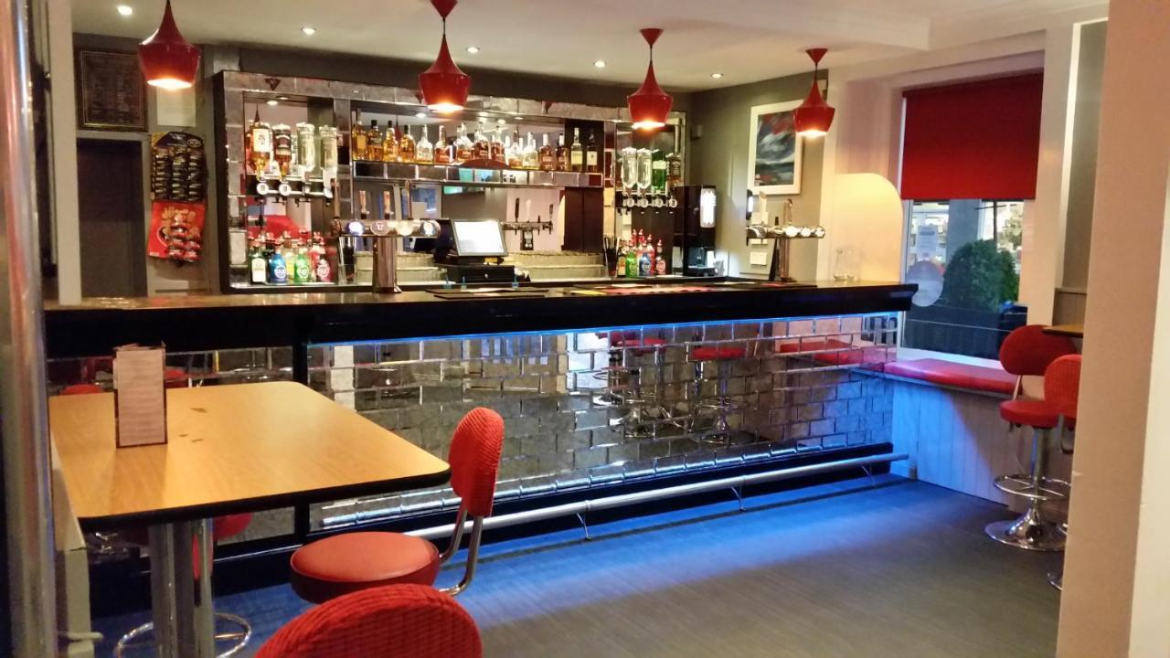 Commercial Hotel Alness Kültér fotó